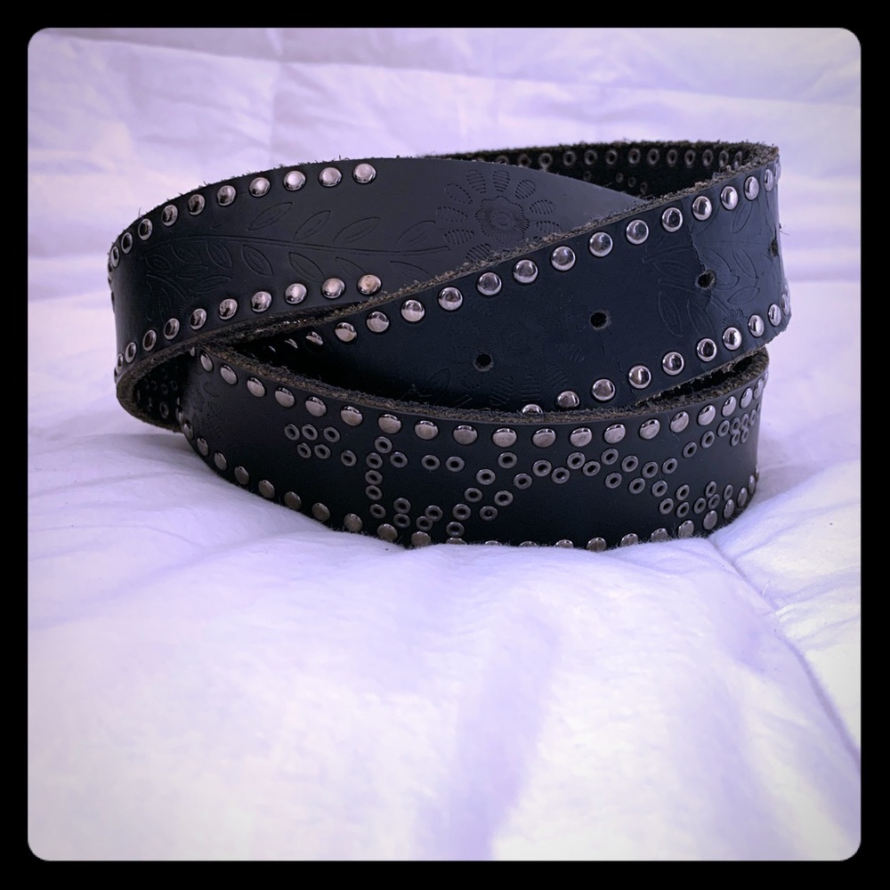 Ladies Genuine Leather Western Belt